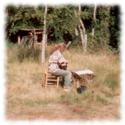 Ulf im Garten Gitarre bend, 1992.